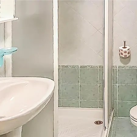 Apartment Amazing In Ao W/ 1 Bedrooms