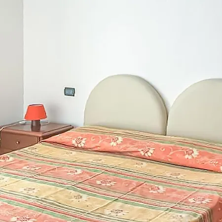 Apartment Amazing In Ao W/ 1 Bedrooms